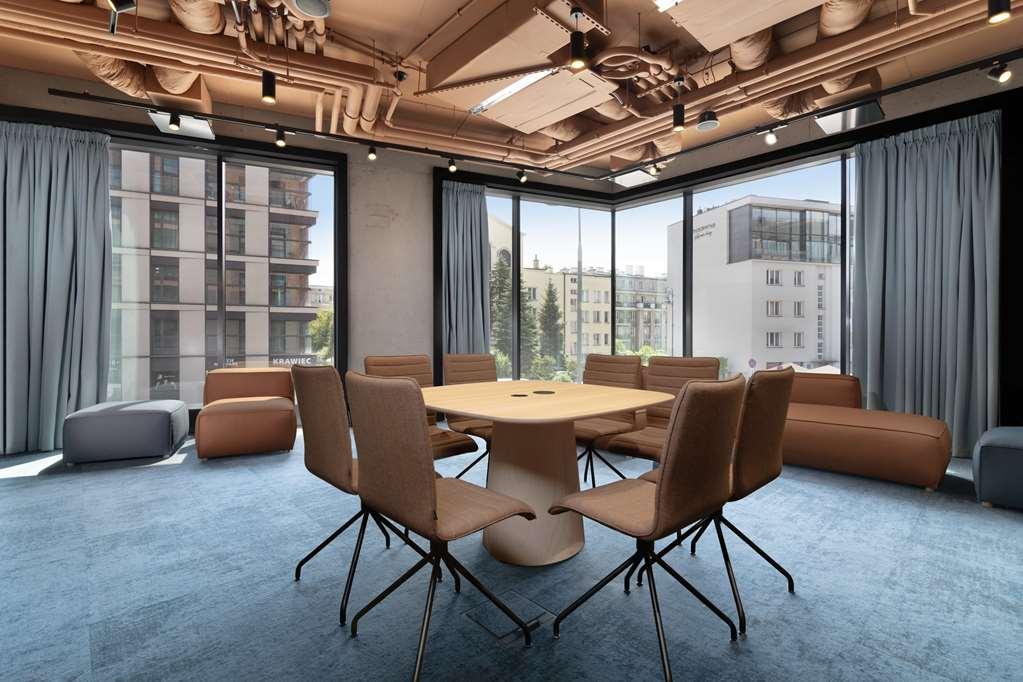 Hotel Barcelo Warsaw Powisle Facilidades foto